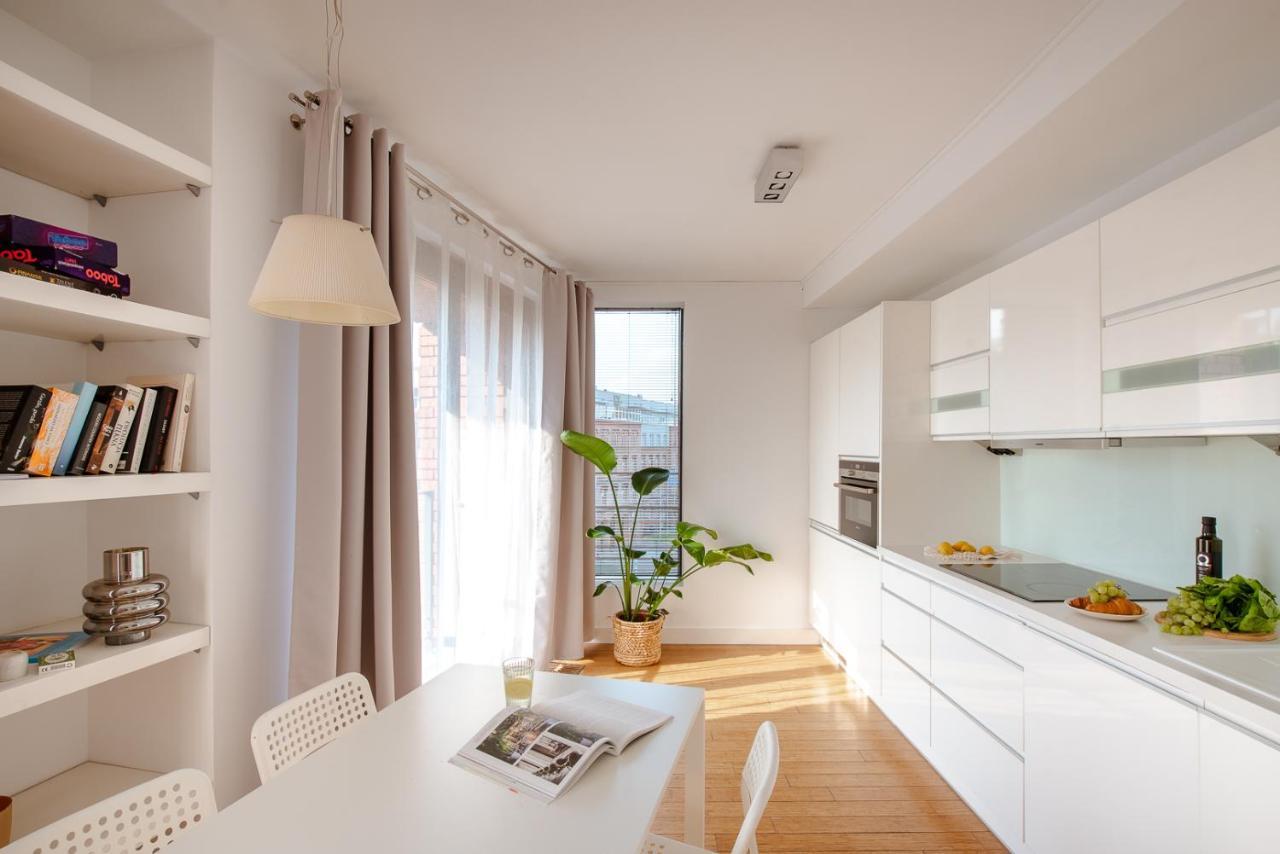 Spacious Close To Main Station / Galeria Krakowska Apartment Krakau