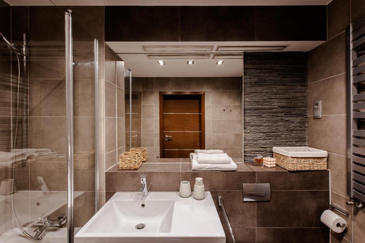 Apartment Spacious Close To Main Station / Galeria Krakowska Krakau