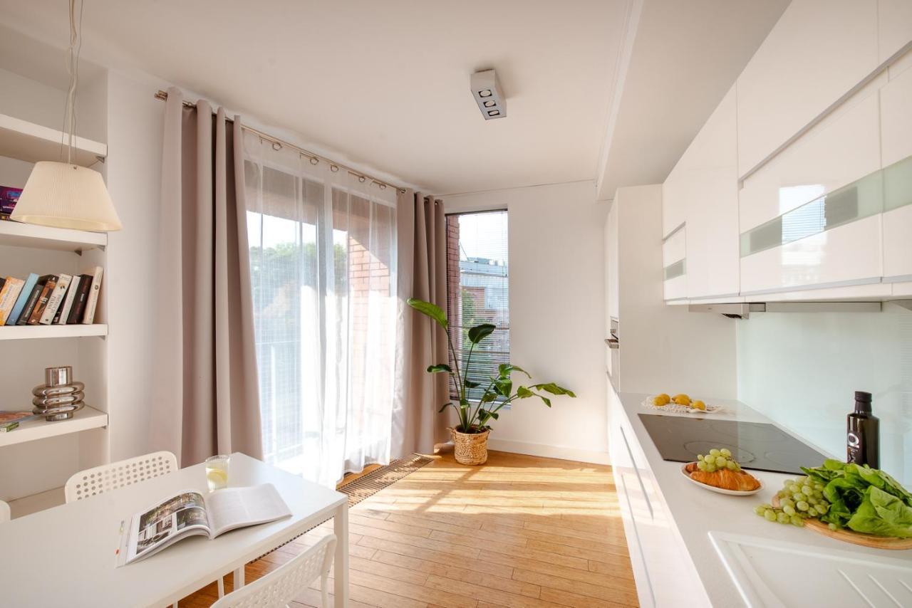 Spacious Close To Main Station / Galeria Krakowska Apartment Krakau